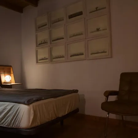 Apartment Tiny House: The Housje
